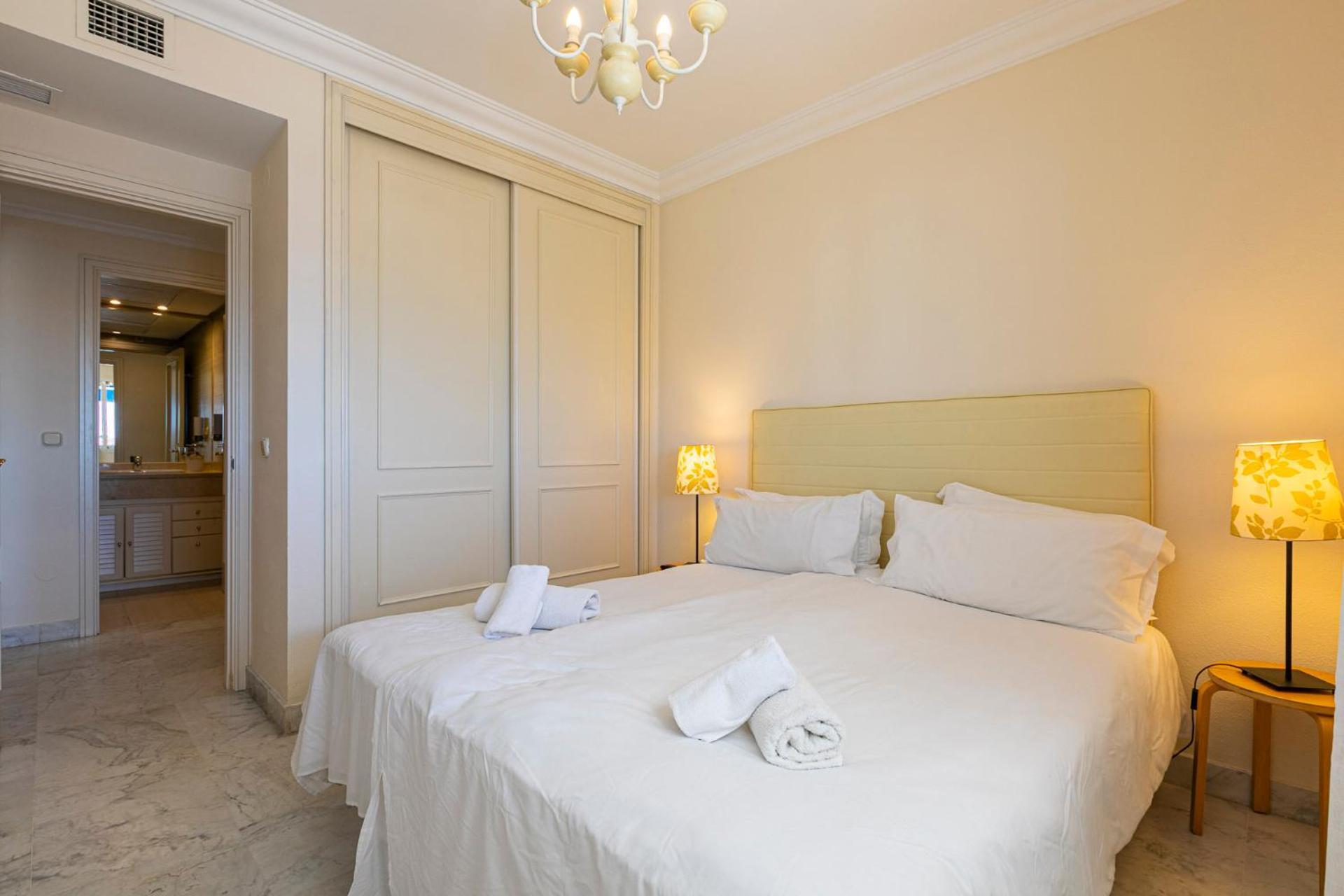 Puerto Banus, Marina Banus, 2Br, 2Bth, Seaviews And Parking Lägenhet Marbella Exteriör bild
